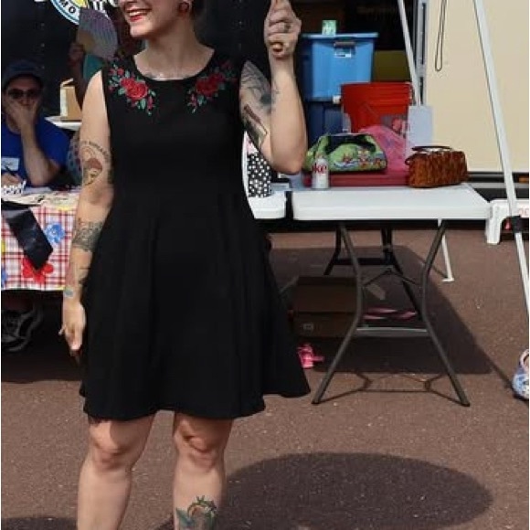 Hell Bunny Black Dress with Red Floral Embroidery - Picture 5 of 5